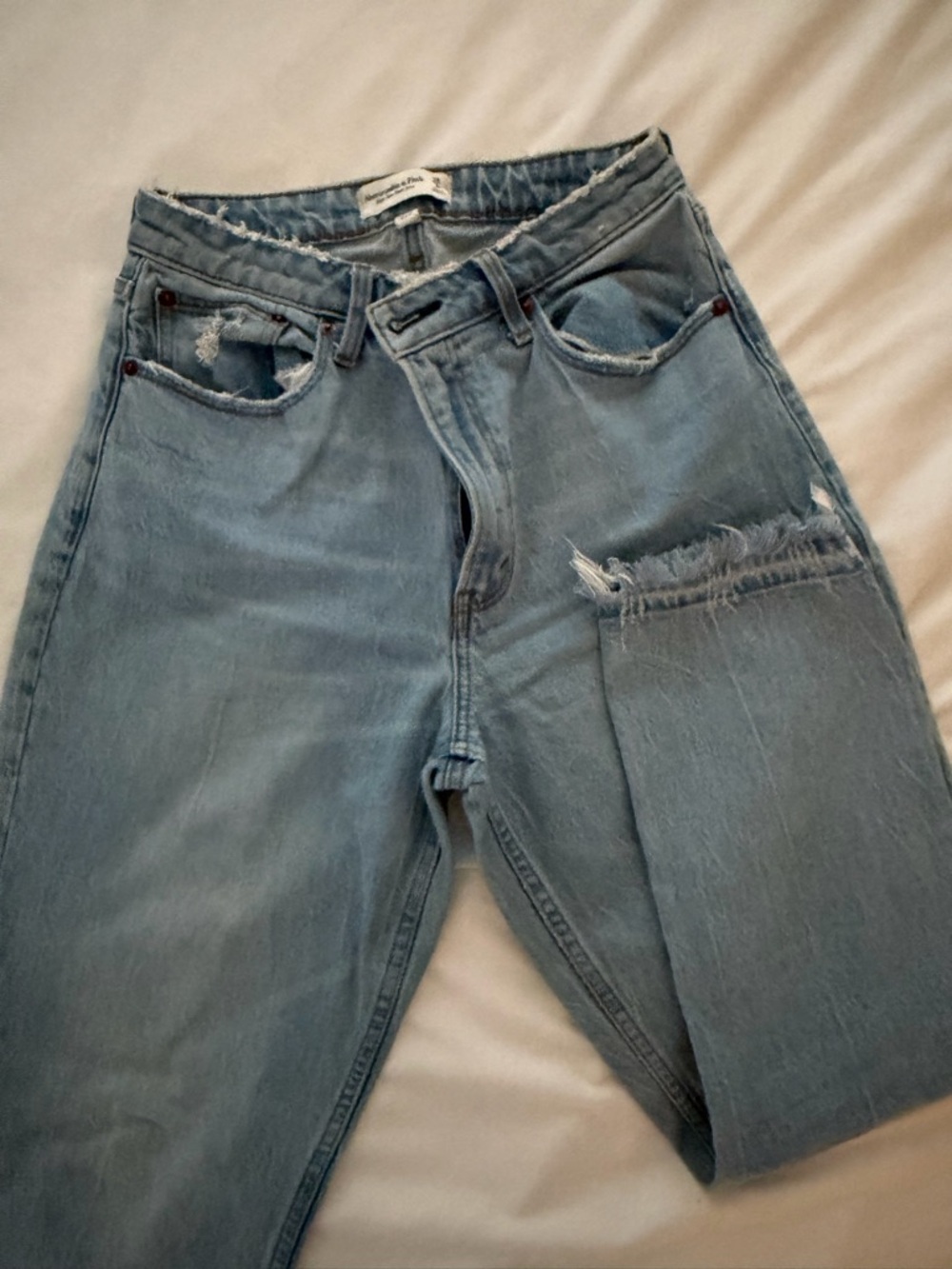 Abercrombie & Fitch Light Blue High-Rise Distressed Women's Jeans